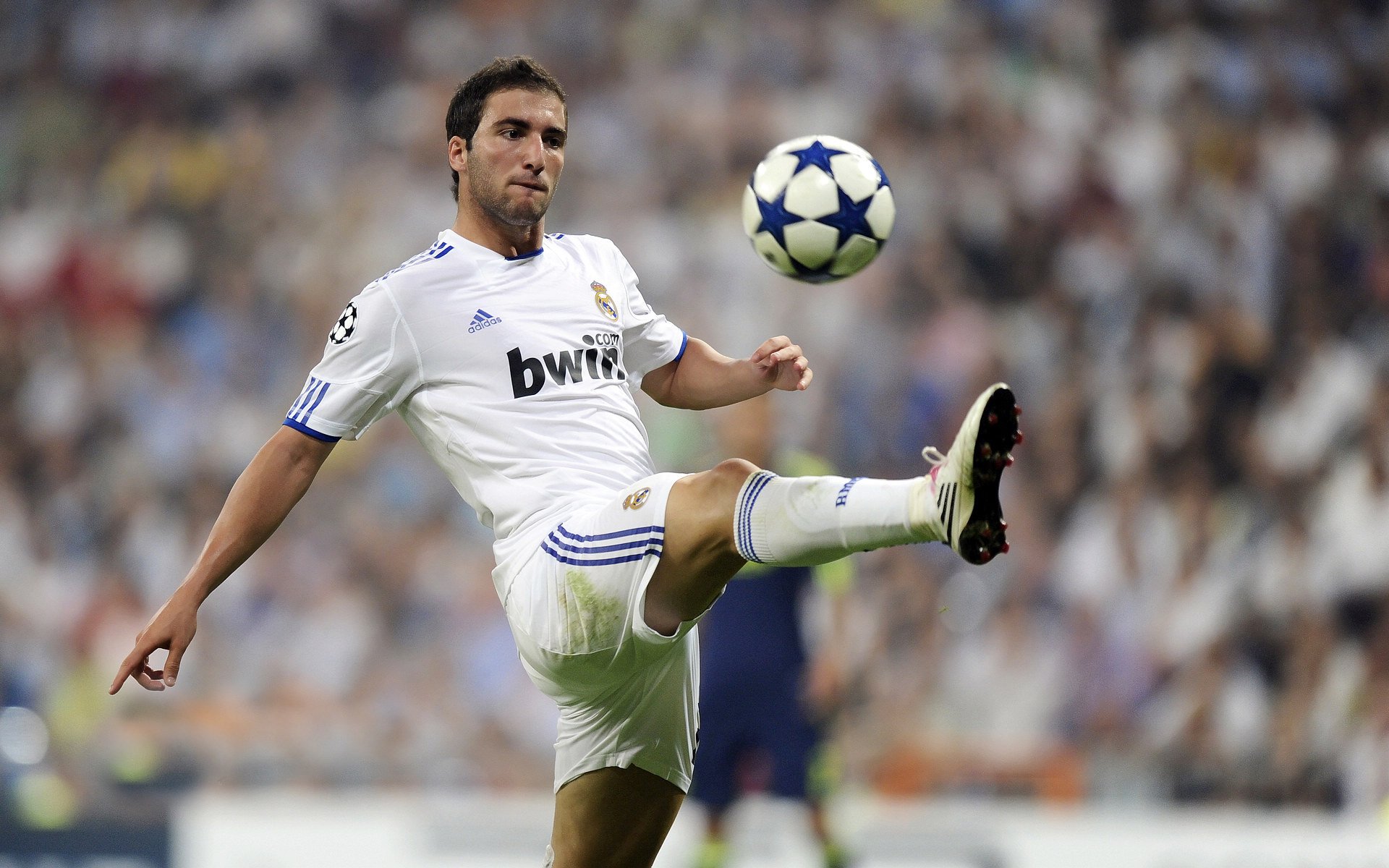 英国男子4×200米自由泳接力刷新赛会纪录，4×200米自由泳接力决赛